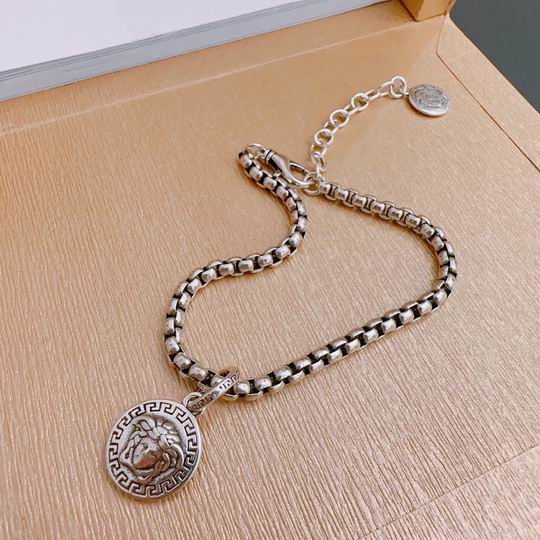 Versace bracelet 11lyh157